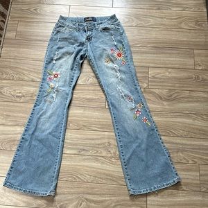 Angels Jeans Vintage Y2K Retro Embroidered Boho Flower Light Wash Denim Size 3